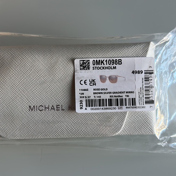 Michael Kors Stockholm Square Crystal Gradient Sunglasses Rose Gold Frame NEW - Picture 6 of 6